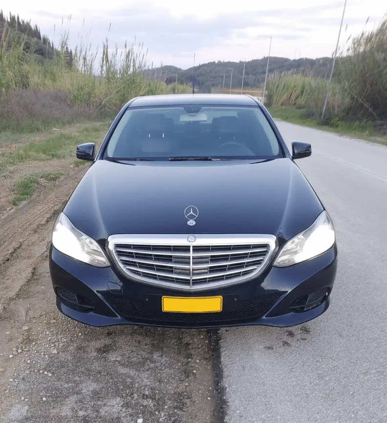 Mercedes Benz Taxi - Premium taxi or minibus for 1-4 passengers passengers, Corfu transfer service